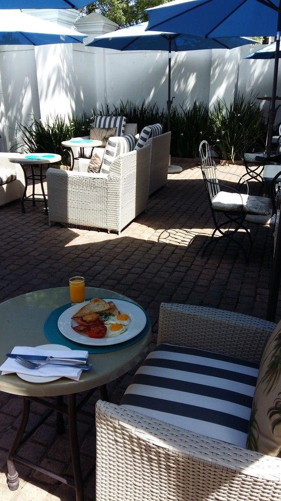 Quarters Hotel Durban Exterior foto